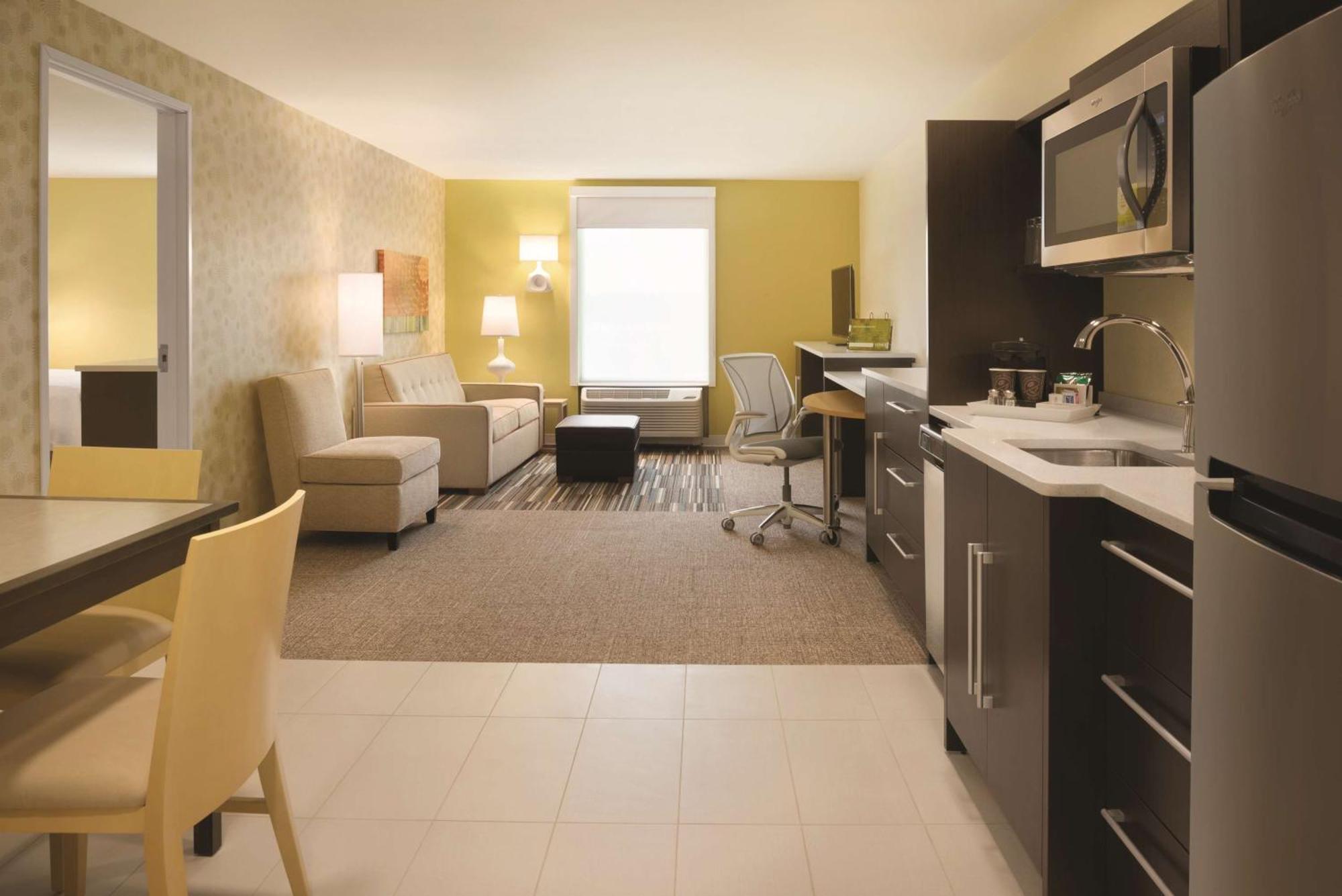 Home2 Suites By Hilton Iowa City Коралвил Екстериор снимка