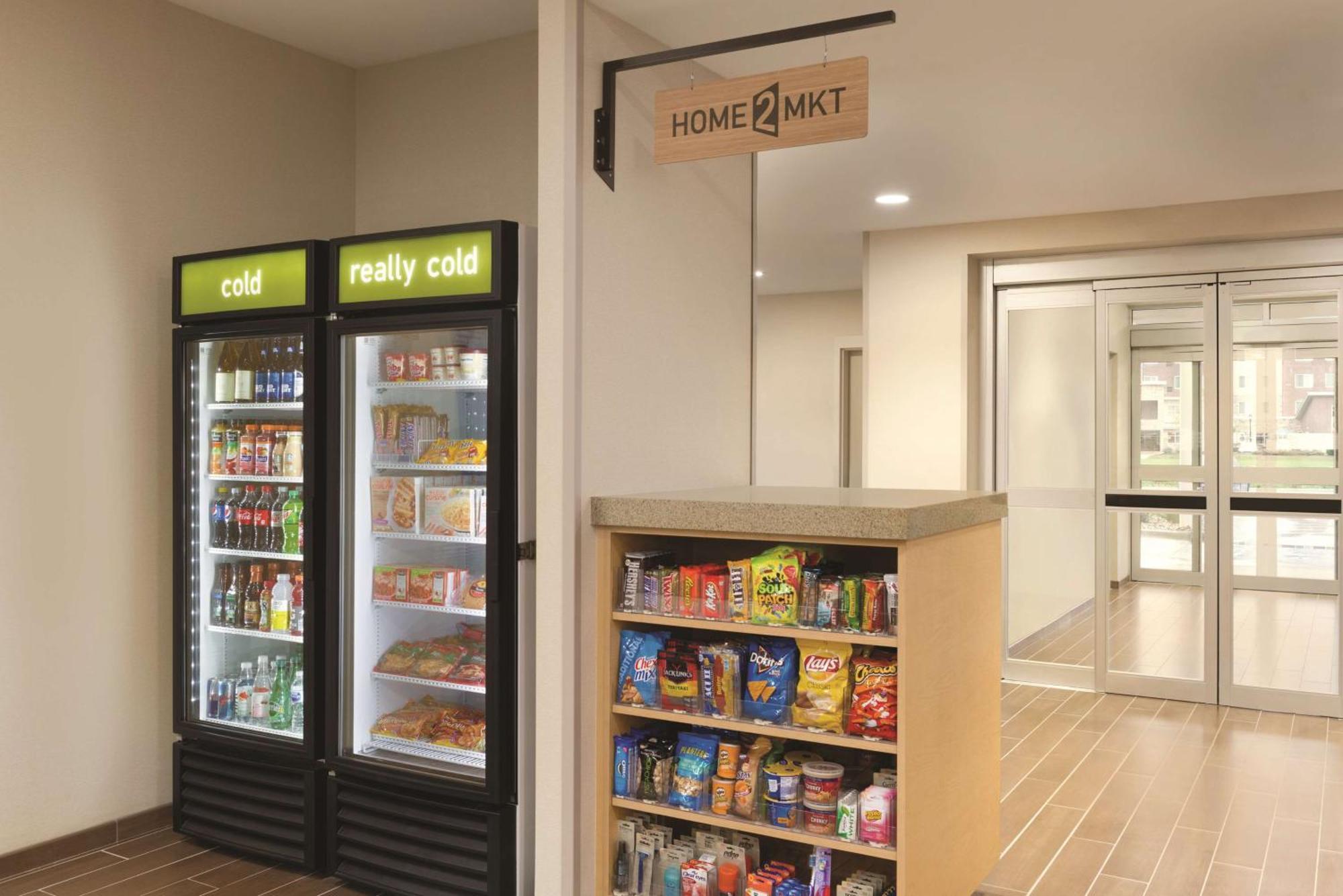 Home2 Suites By Hilton Iowa City Коралвил Екстериор снимка
