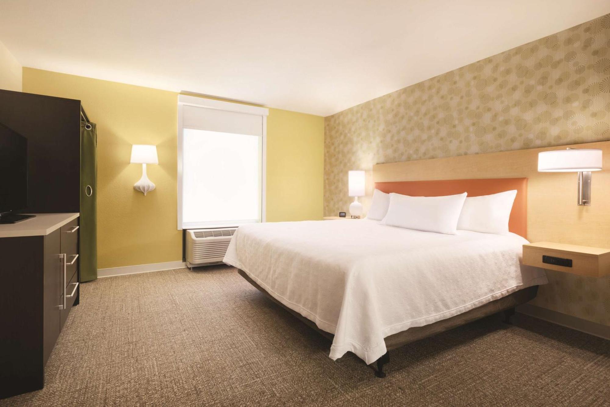 Home2 Suites By Hilton Iowa City Коралвил Екстериор снимка