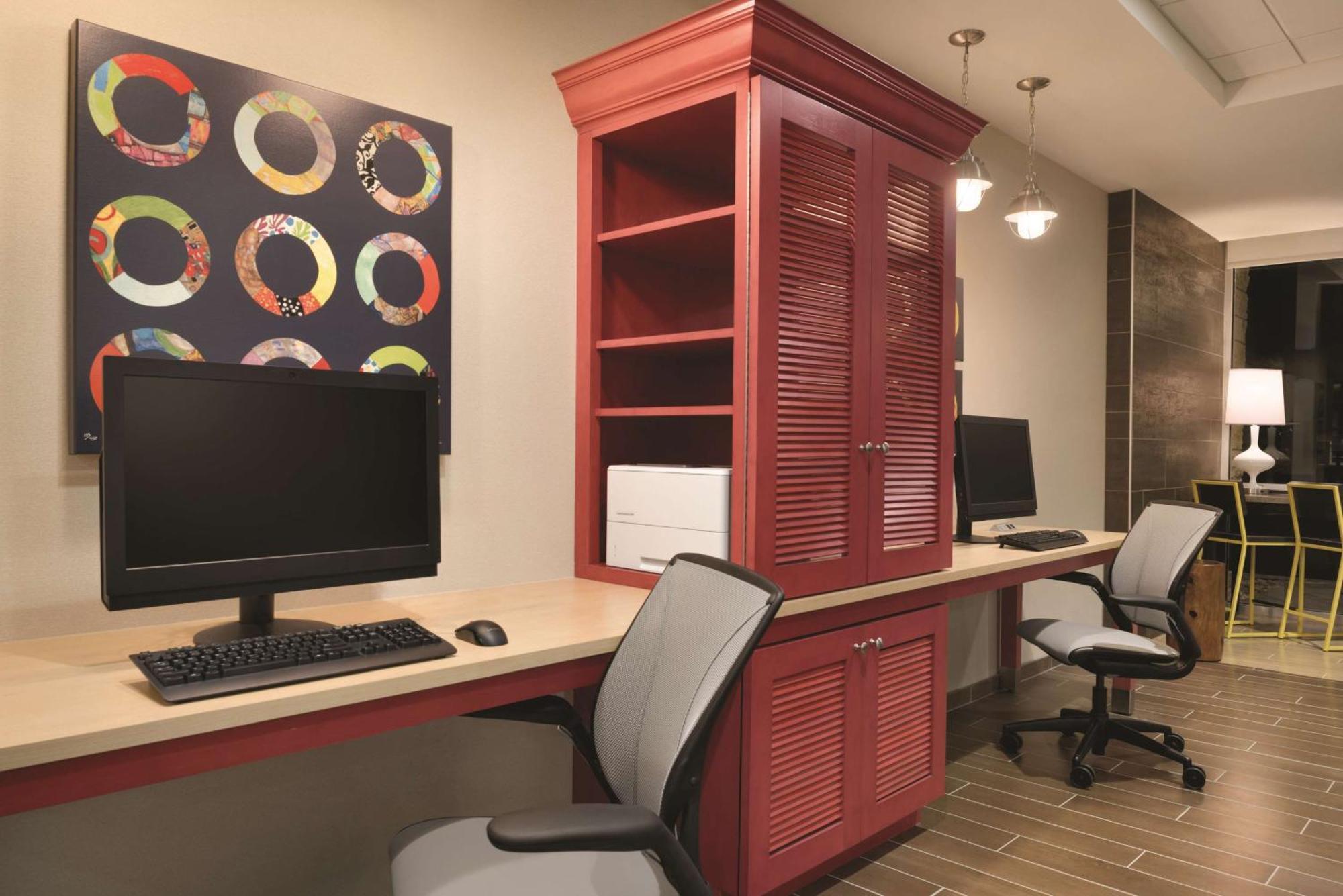 Home2 Suites By Hilton Iowa City Коралвил Екстериор снимка